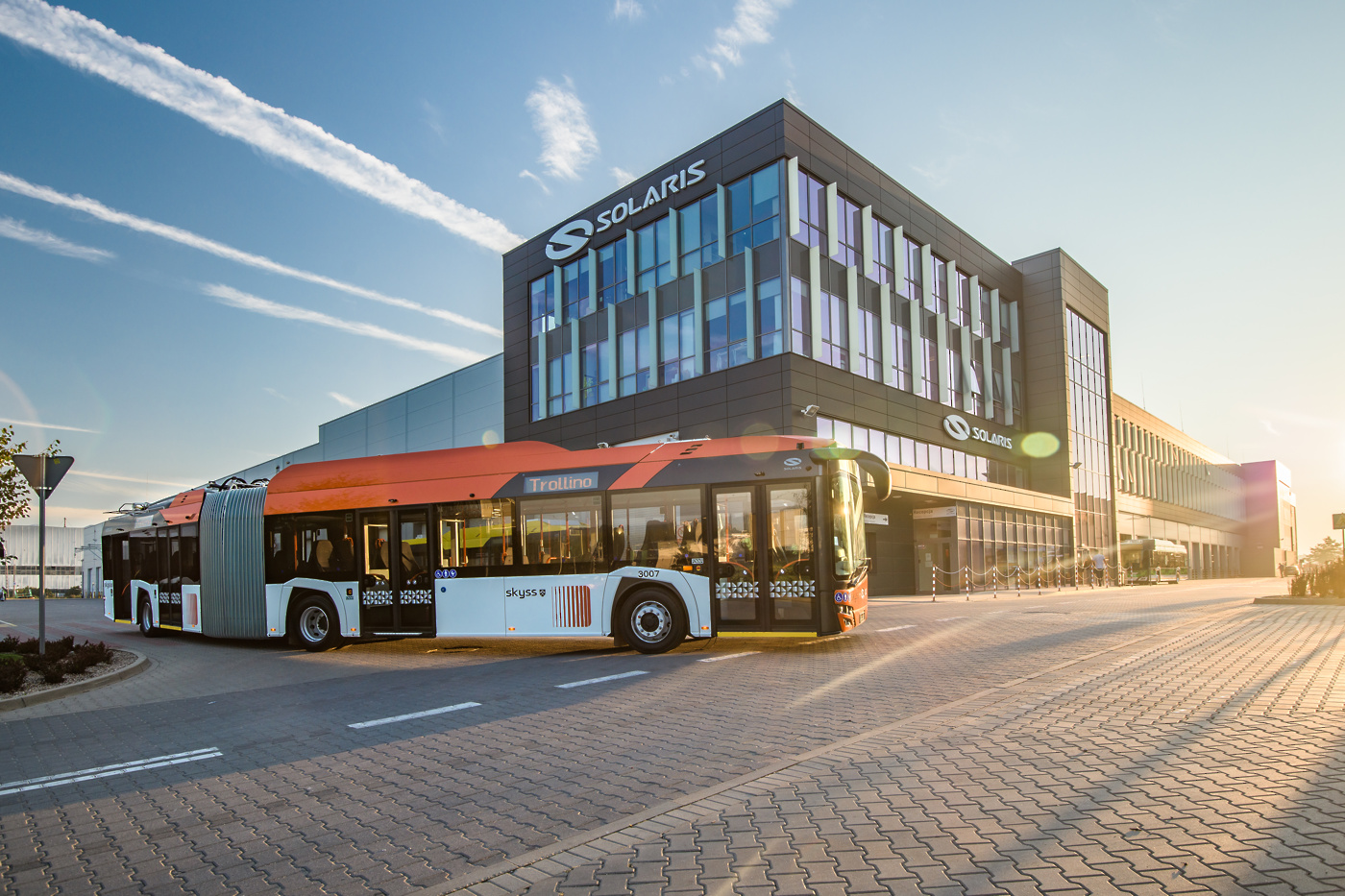 Solaris Trollino 18