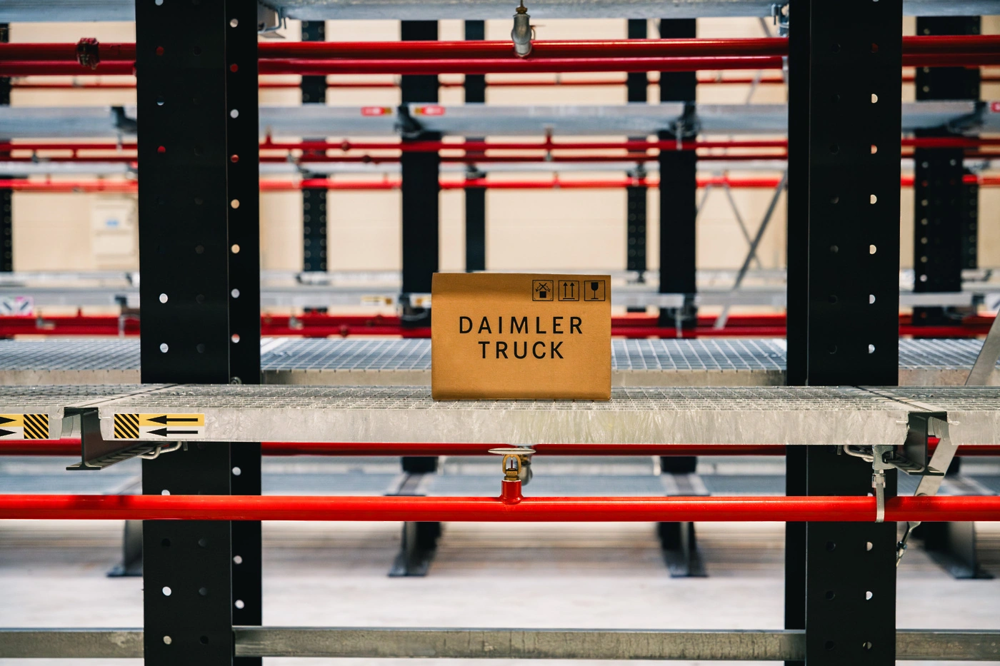 Daimler Truck skladišče rezervnih delov