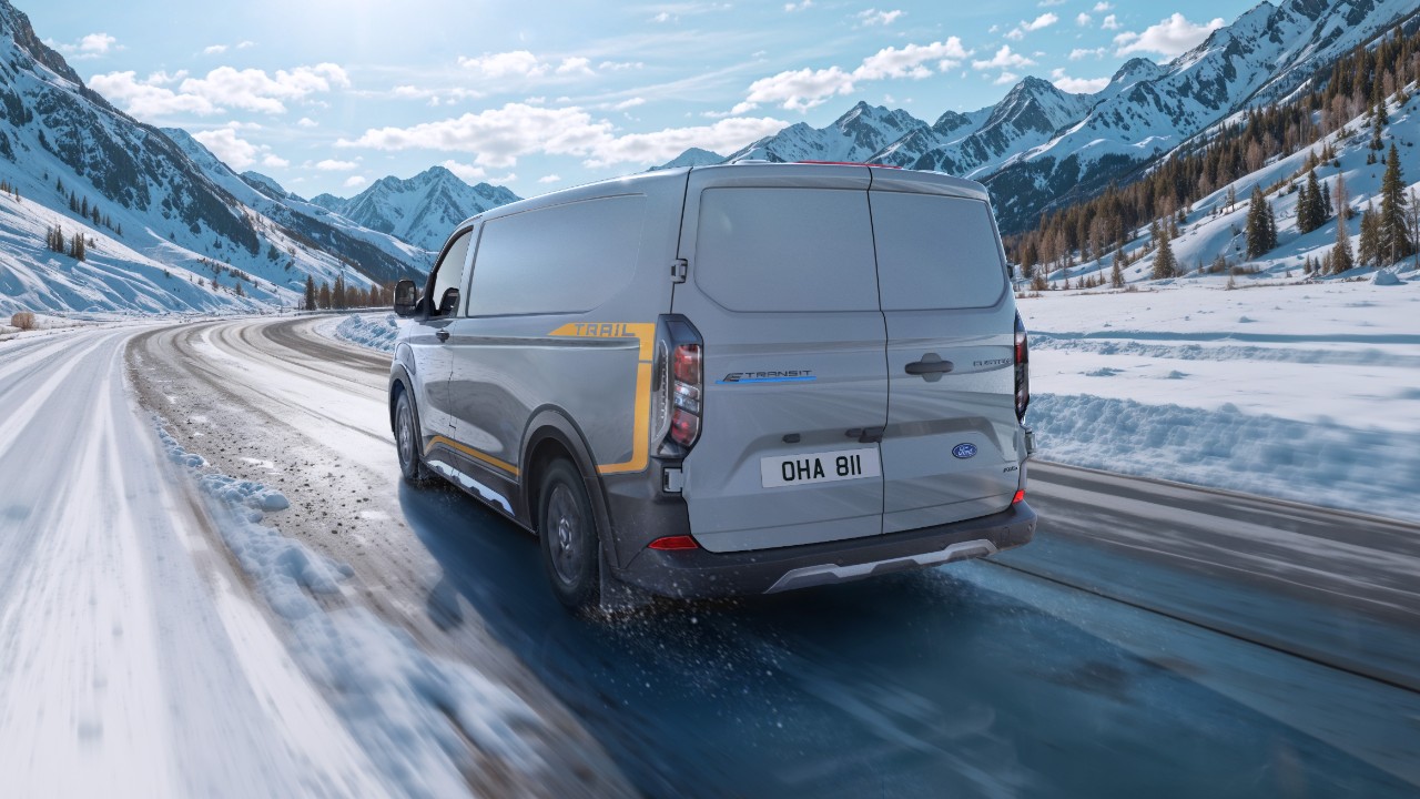 Ford E-Transit Custom Trail AWD