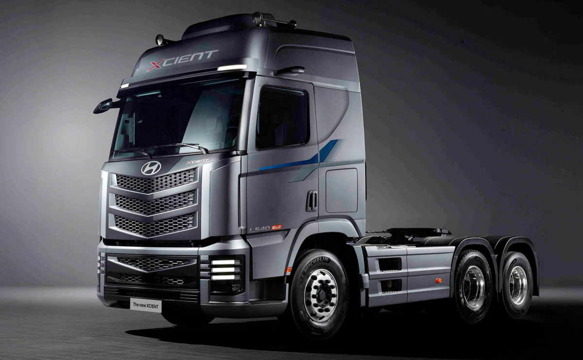 Hyundai Xcient 2025