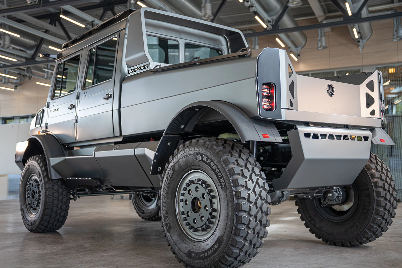 Mercedes-Benz Unimog
