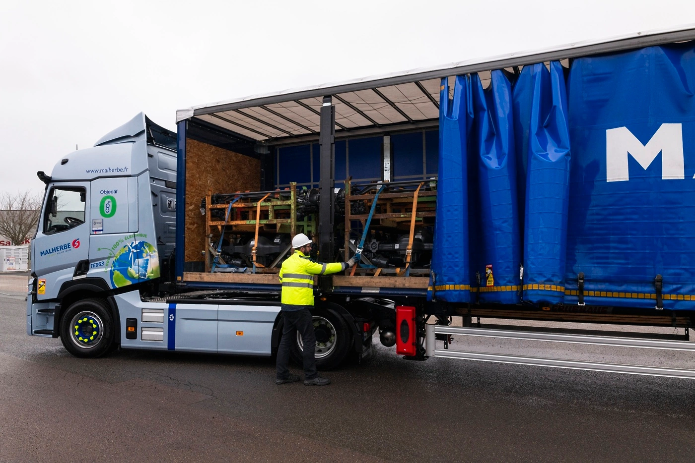 Renault Trucks Corridor Blainville-Bour-Lyon - Wilfried Desveaux