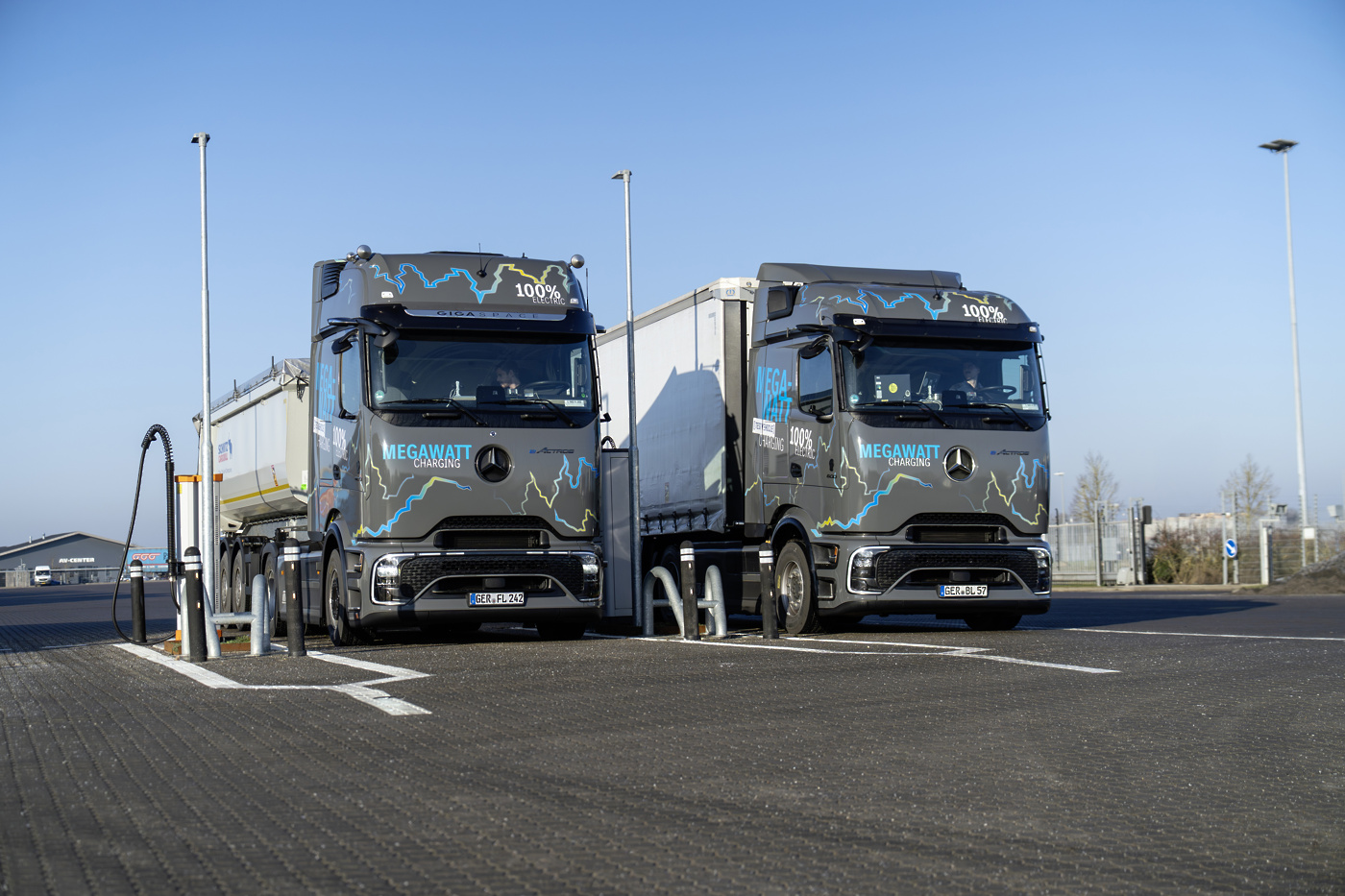 Mercedes eActros 600 megavatno polnjenje MCS