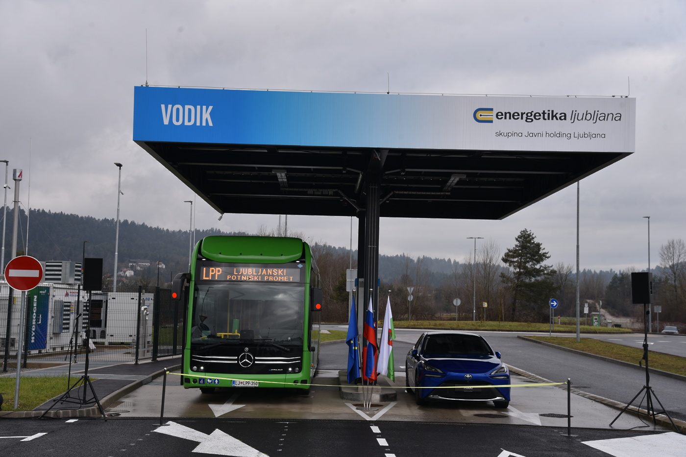 LPP vodikovi avtobusi in polnilnica