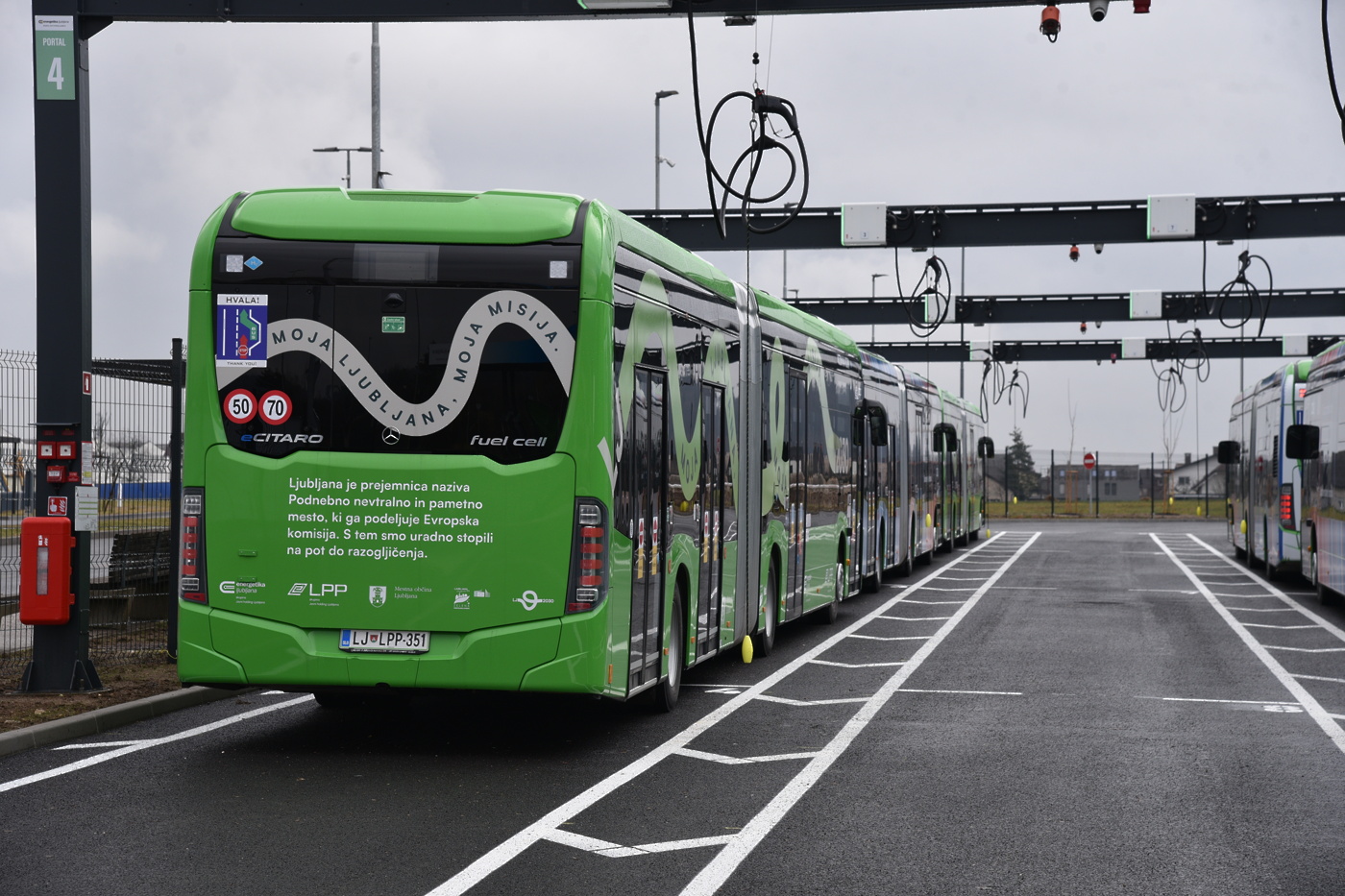 LPP vodikovi avtobusi in polnilnica