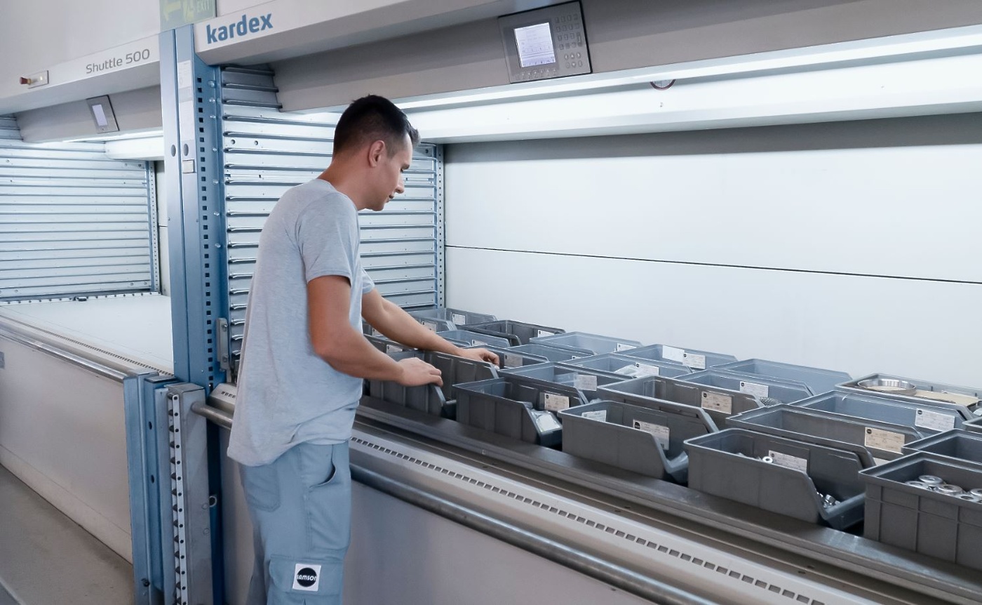 kardex-vertikalni-skladiscni-sistemi