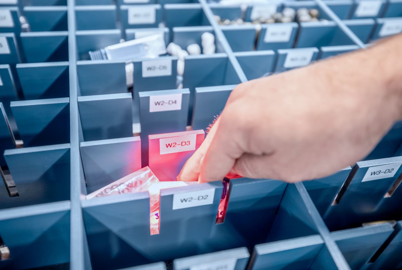 kardex-vertikalni-skladiscni-sistemi