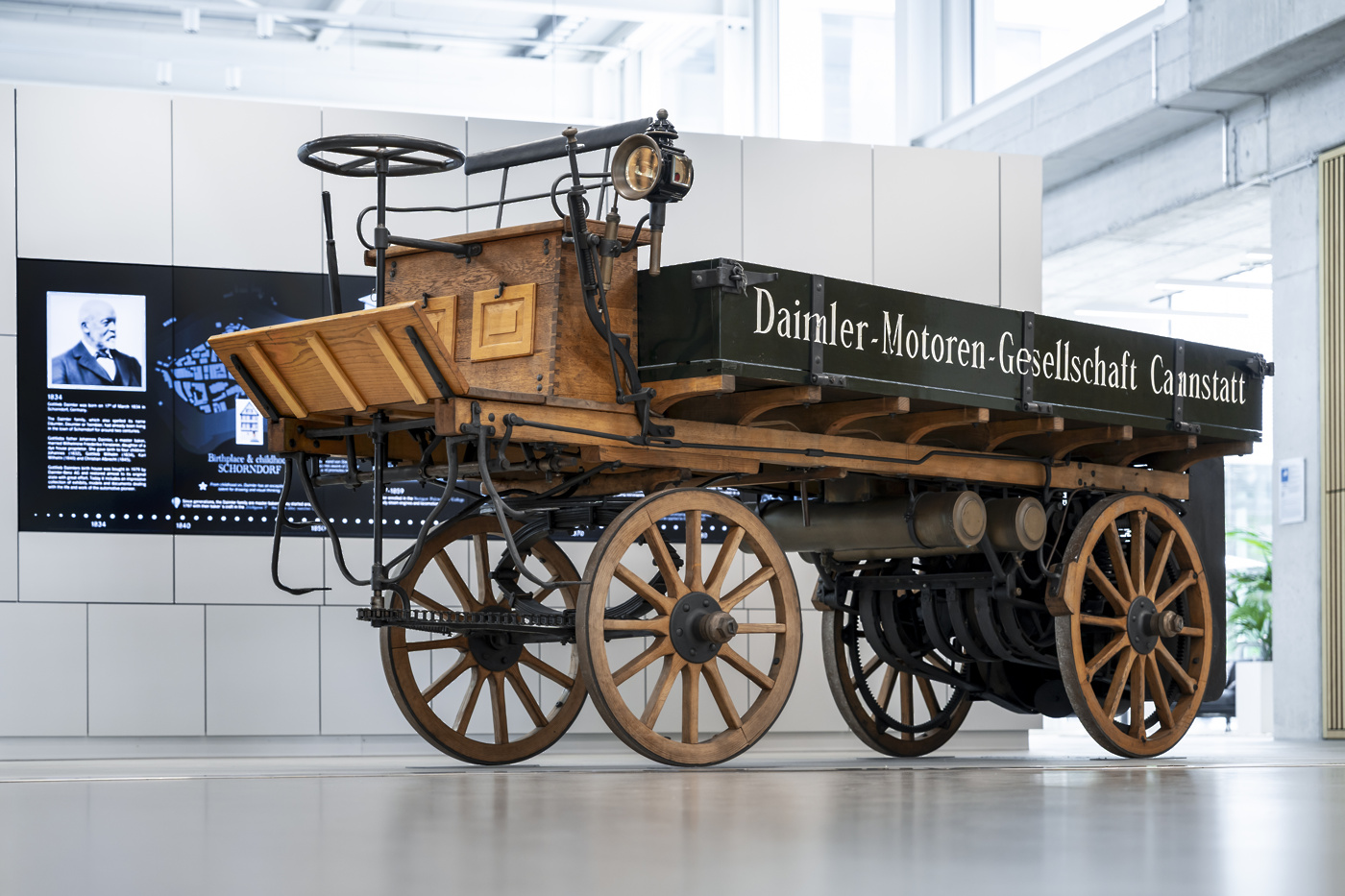 Daimler Truck - 130 let