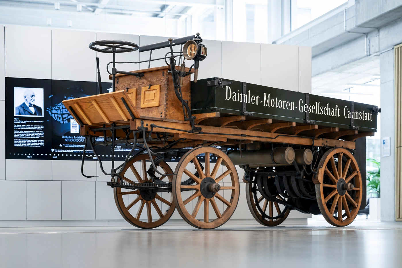 Daimler Truck - 130 let