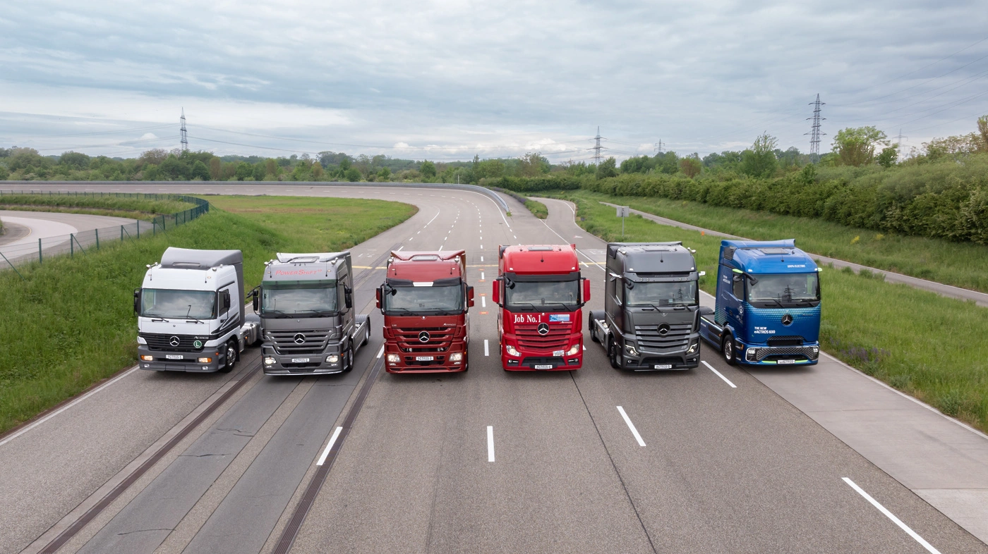 Mercedes Actros - 30 let