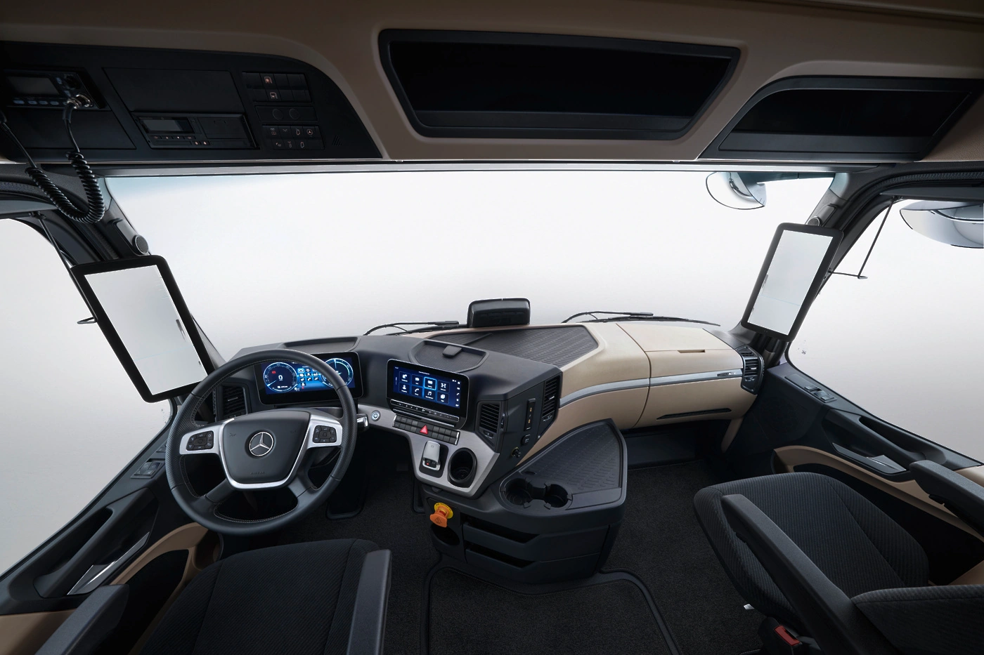 Mercedes eActros 600 lowliner