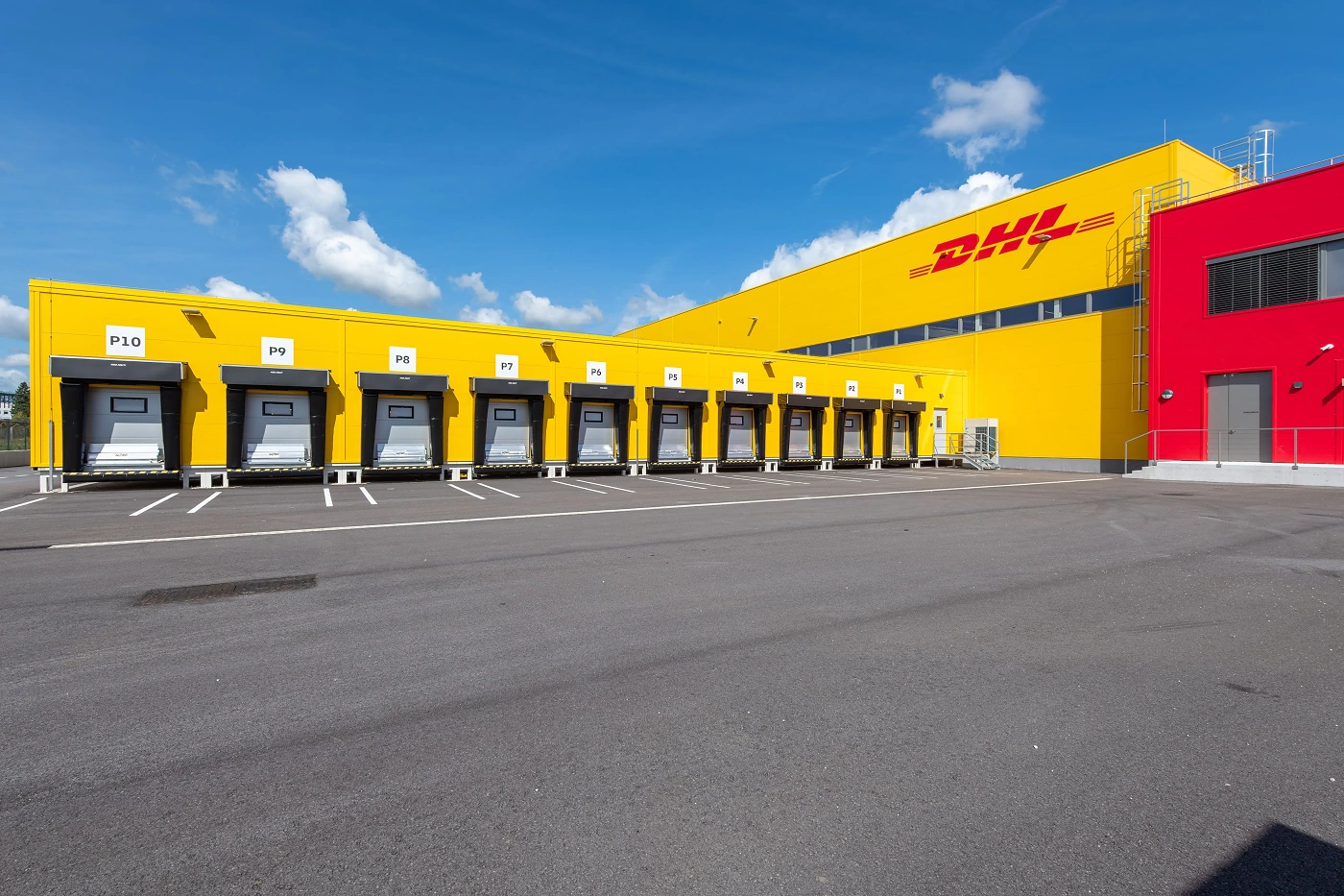 Logistični terminal DHL Express Slovenija
