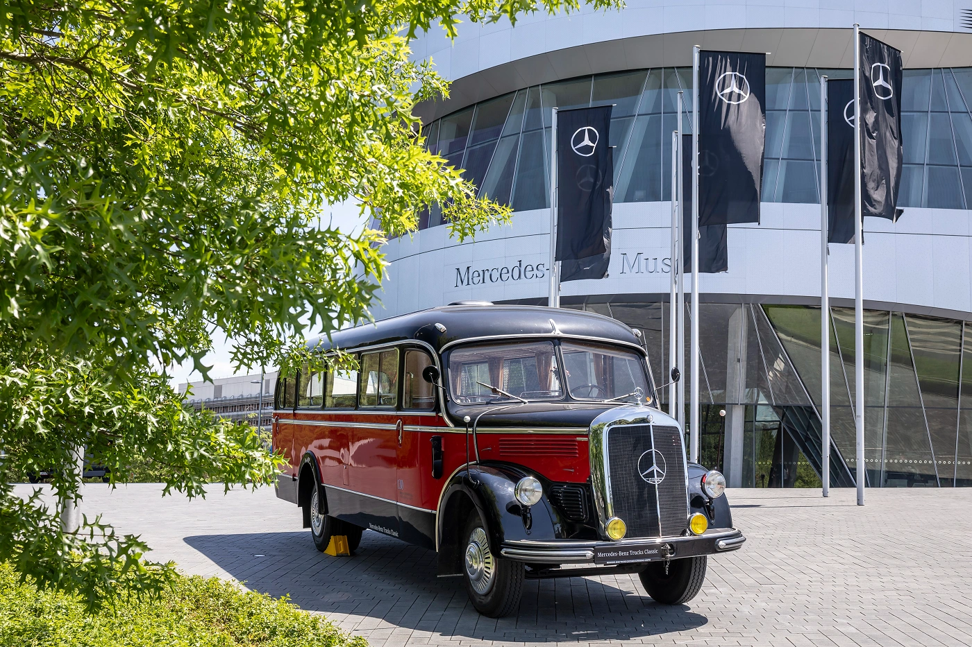 Mercedes muzej - 130 let