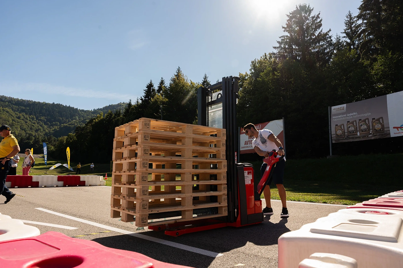 cargo partner 30 let v Sloveniji