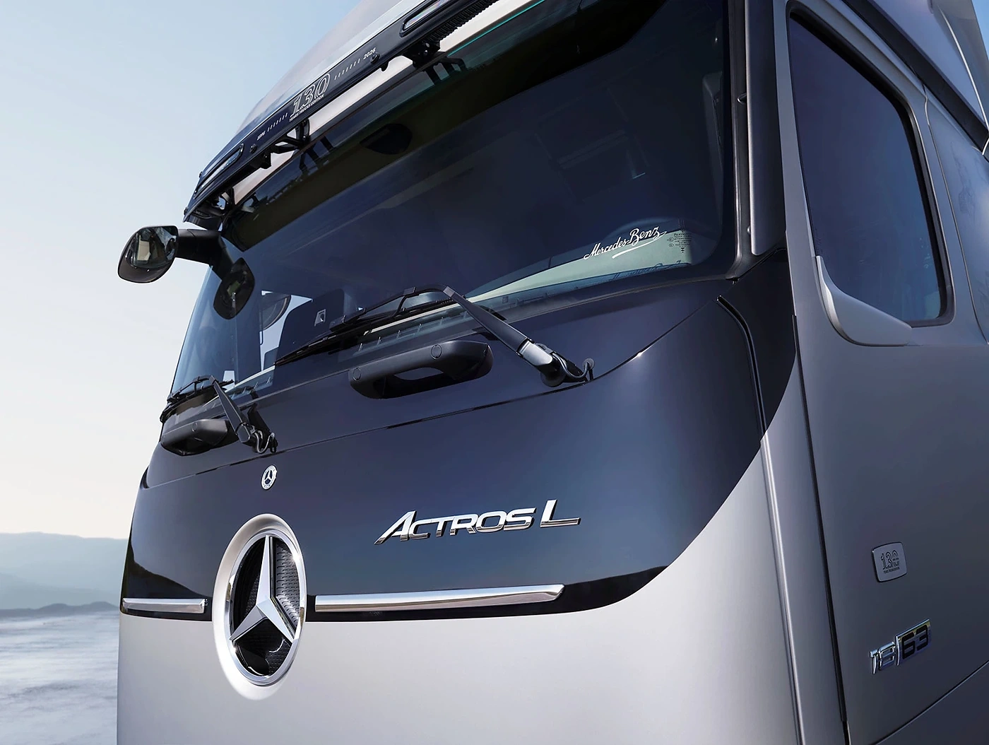 Mercedes-Benz Actros L 130 Years Trucks Edition